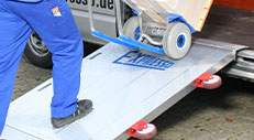 Aluminum walk ramps for LCV and small trailers Expresso