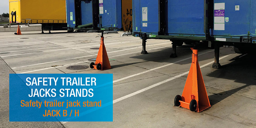 Expresso safety stands for trailers