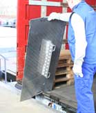 Rounded profile aluminium loading dock board