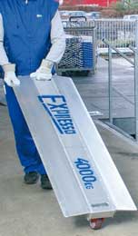 Alluminium loading dock board with forklift pockets