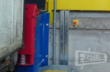 Sliding dock bumpers Expresso