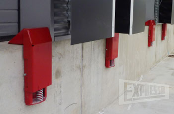 Sliding dock bumpers Expresso