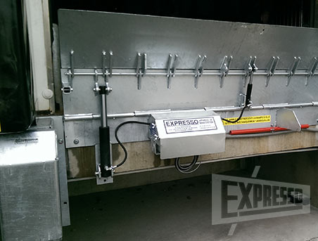 Galvanized edge-of-dock mini-leveler