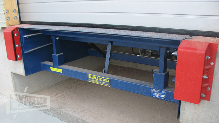 Dock levelers