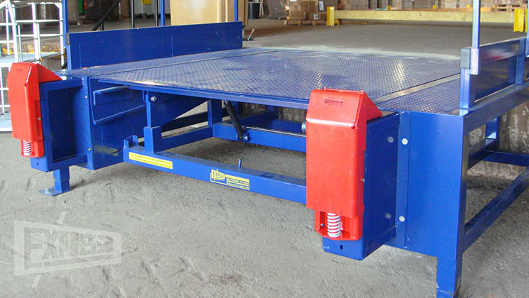 External frame for dock leveler