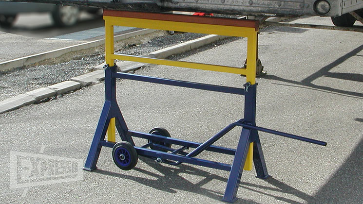 Safety trestle trailer jack - JACK-TM